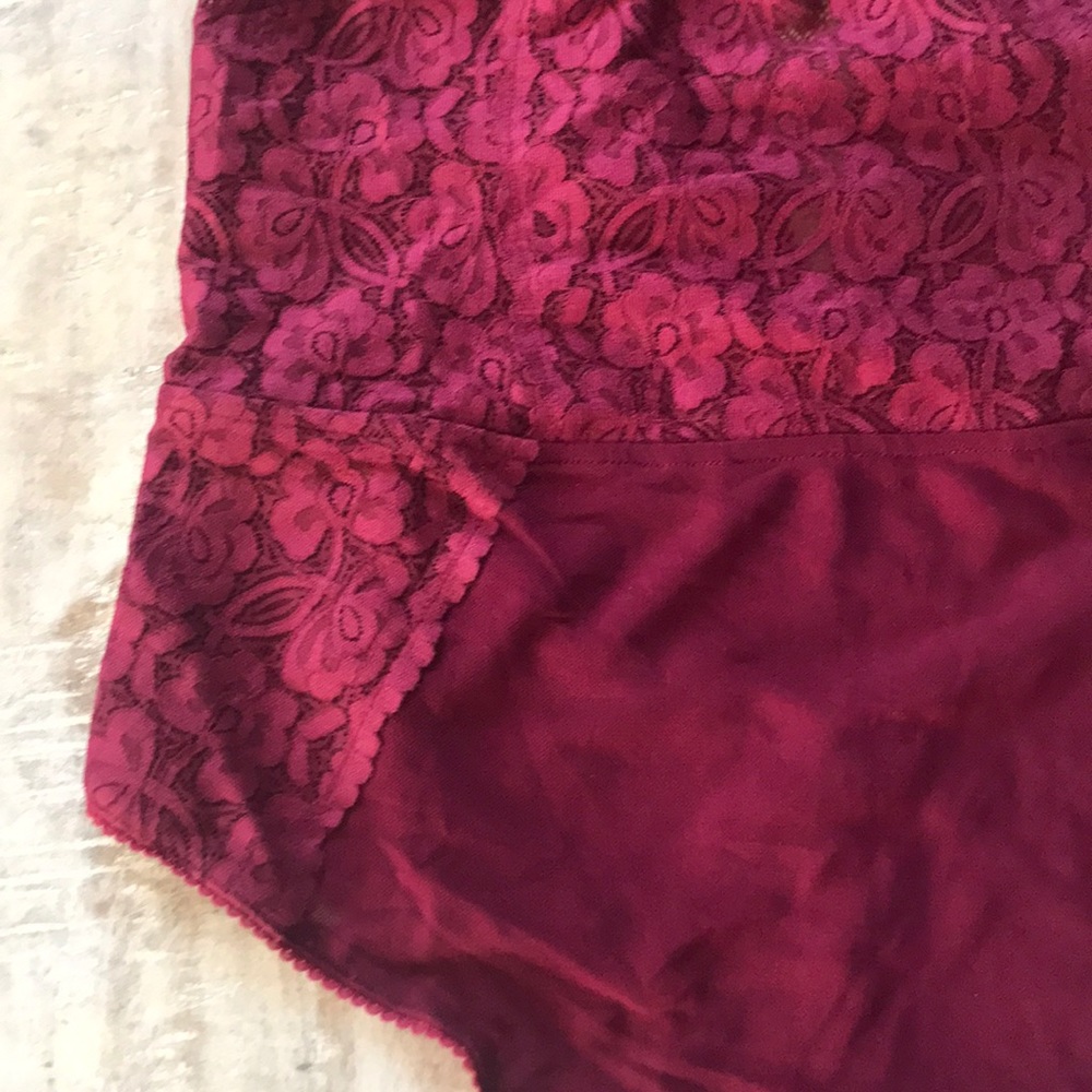 Free People Dance Around Lace Bodysuit {Burg} M - Picture 5 of 7
